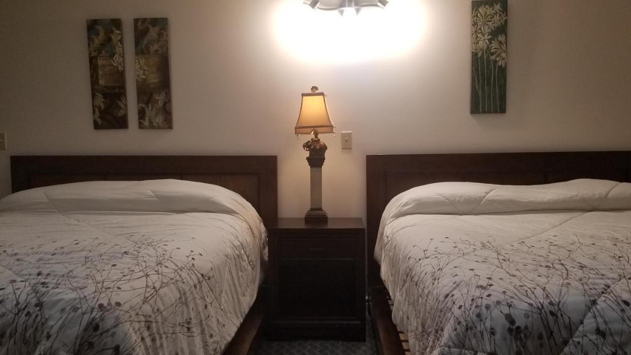 Hillview Motel Vanderhoof ภายนอก รูปภาพ